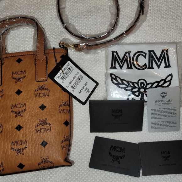 NWT MCM Tote - Picture 8 of 8
